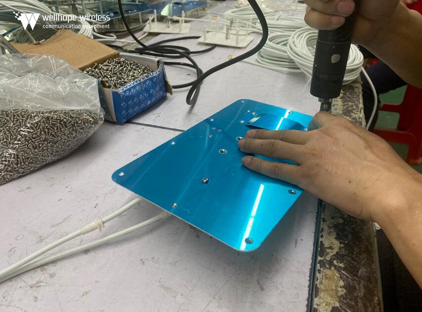WH-5G-WiFi9X2 5G patch antenna