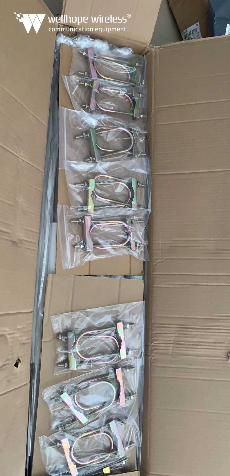 WH-450-470-0S6.5 UHF fiberglass antenna