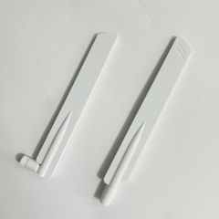 5G-antenni