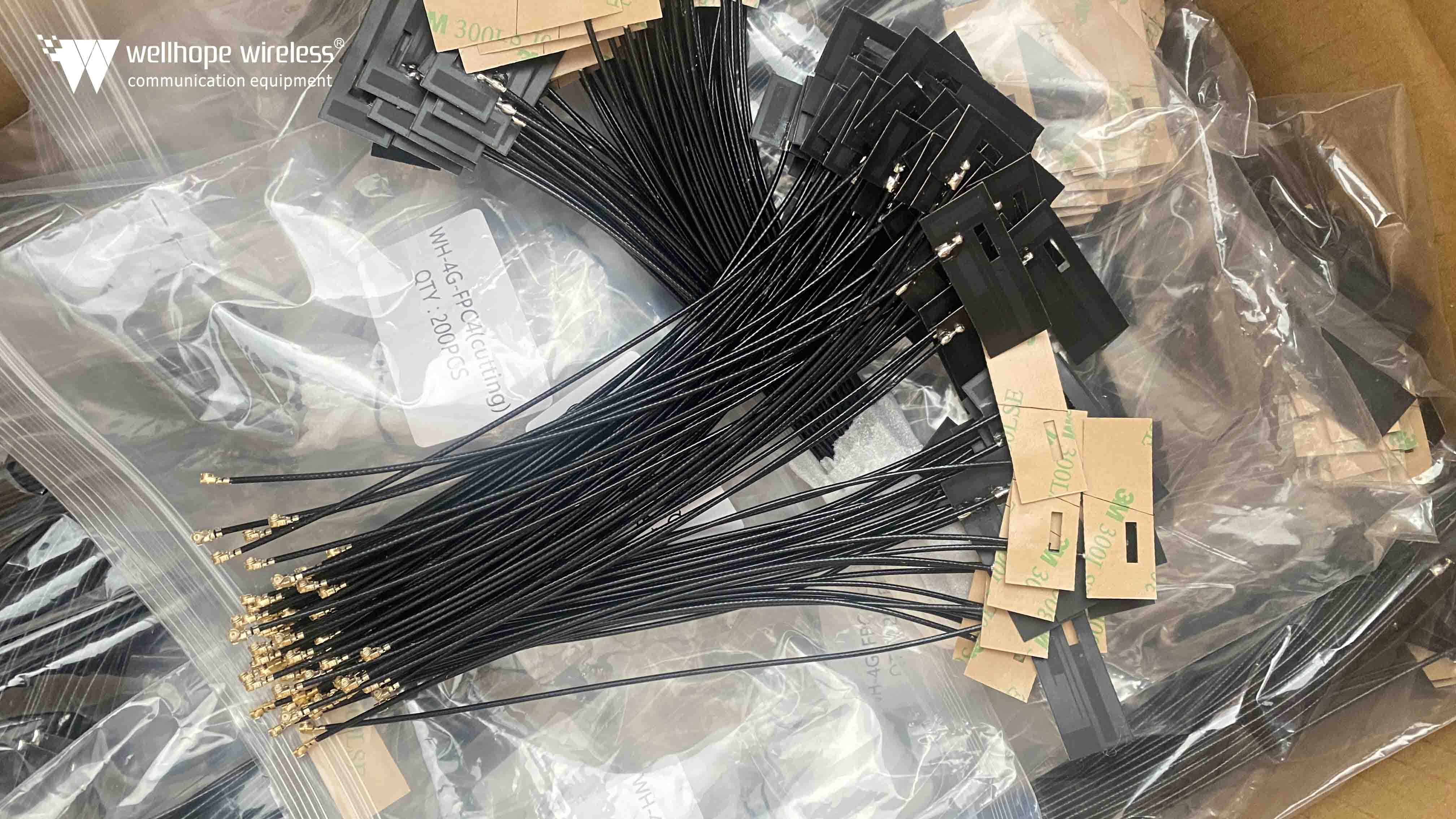 2023-3-22 10000kpl FPC-antenni WH-4G-FPC4(leikkaus) valmis